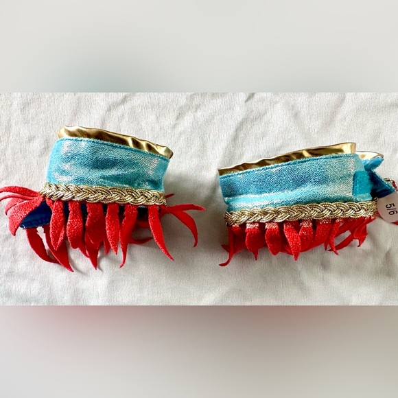 Disney Pocahontas Girls Princess Halloween Costume Dress & Arm Bands – Size 5/6 - Picture 9 of 9